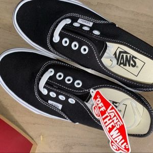 Black Vans Sneakers